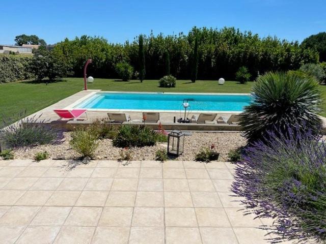 Villacosine-Pont Du Gard Sernhac Екстер'єр фото